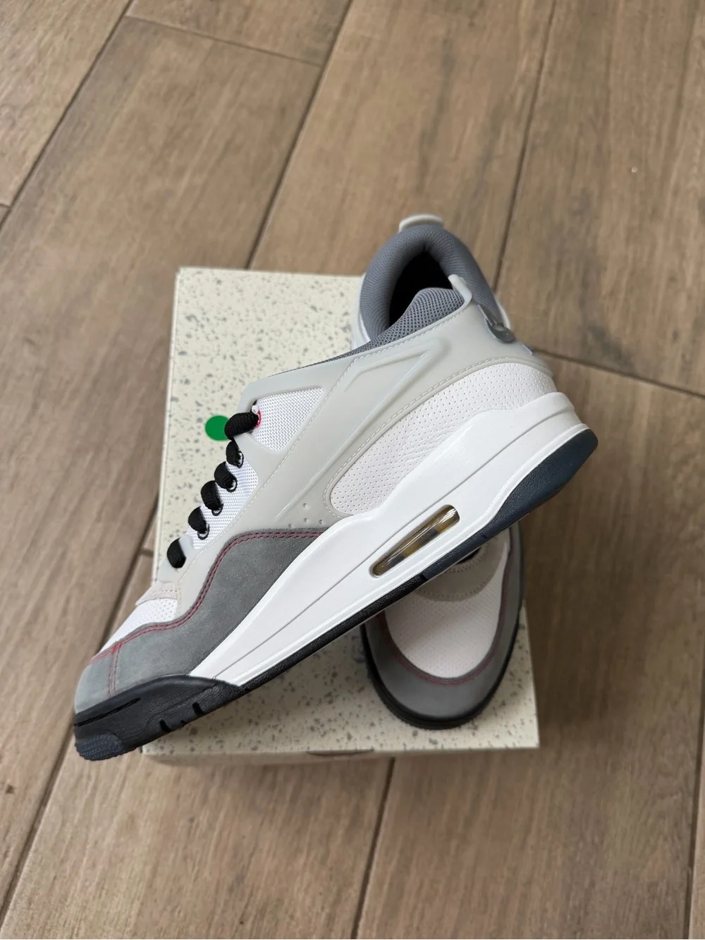 Air Jordan 4 RM